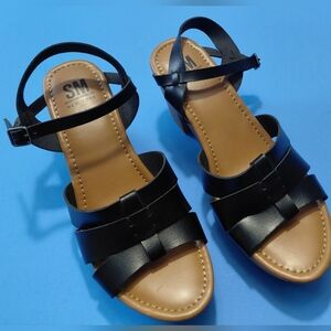 SM NEW YORK  Women's Winter  Chunky Black Sandal Size 8.5M
